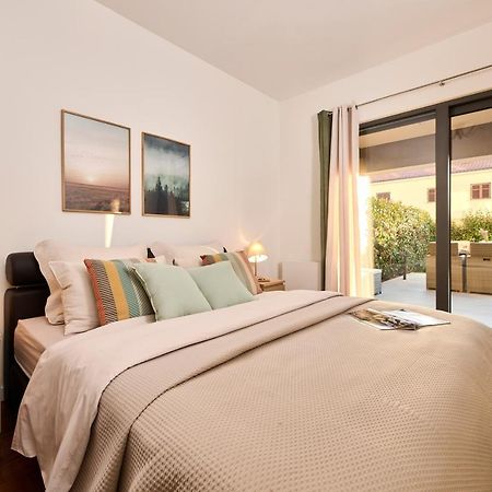 Spada Brand New Apartment With Garden 3 Min From Beach! Poreč Buitenkant foto