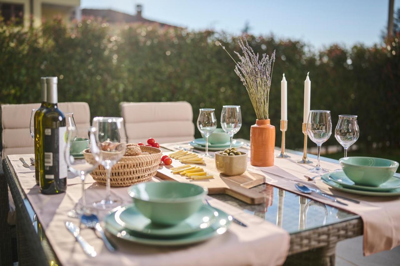Spada Brand New Apartment With Garden 3 Min From Beach! Poreč Buitenkant foto